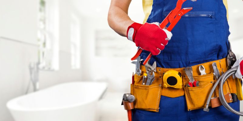 Como Evitar Golpes na Contratação de Encanador em Jundiaí